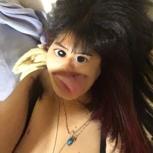 Meet your Posher, Gena